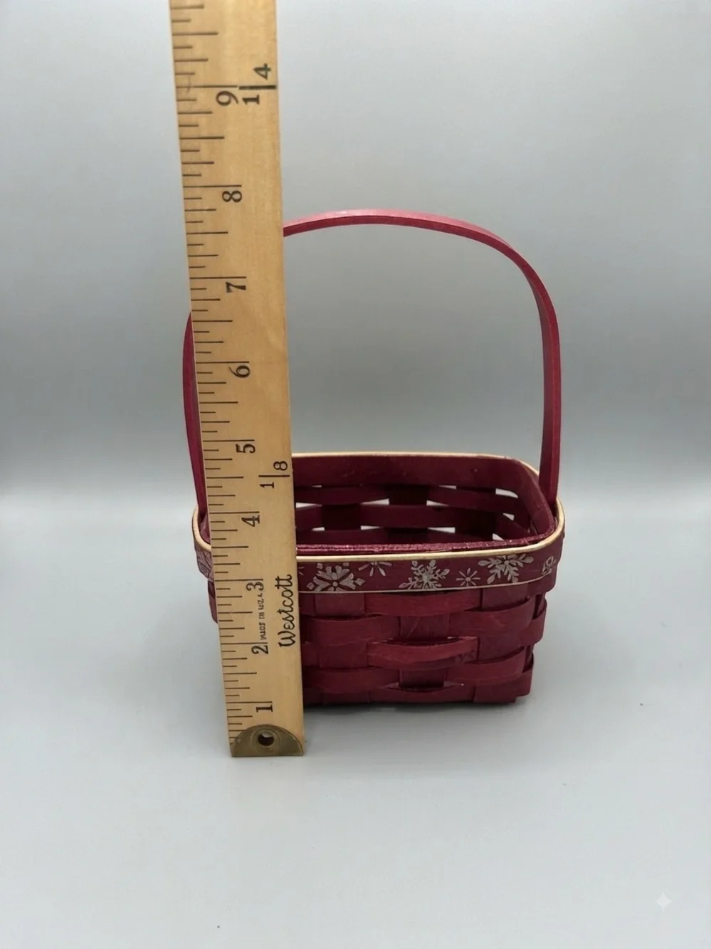 2010 Longaberger Falling Snow Red Basket w/ SnowFlake Trim